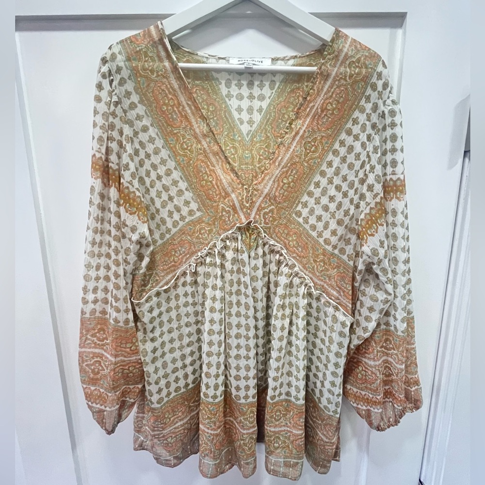 Rose & Olive Paisley V-Neck Top